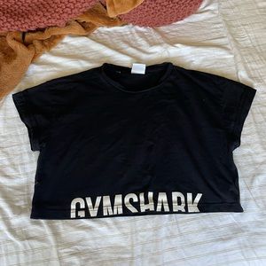 Gym Shark athletic crop with rolled sleeve detail